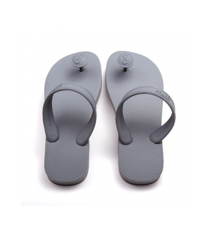 Gurus bæredygtige sandaler